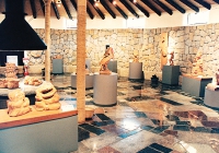 充実の彫刻作品群