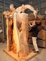 『樹誕』制作途中